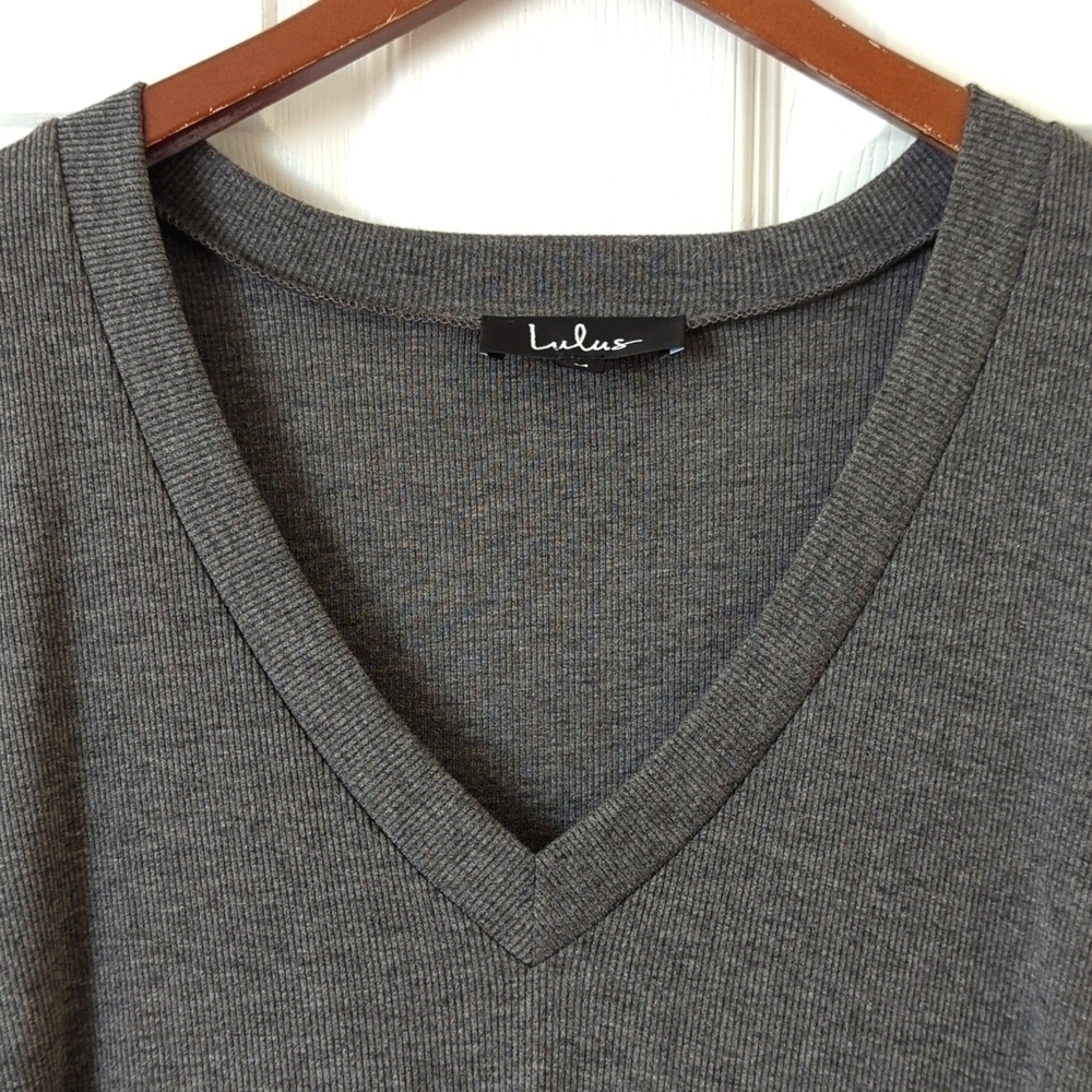 Lulus Live In Love Ribbed Knit V-neck Tie Knot Front Mini T-shirt Dress Gray M - Picture 3 of 13
